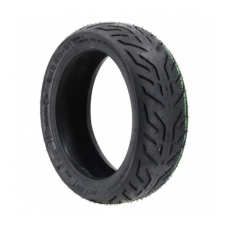 Pneu CST 9" avec gel anti-crevaison pour NAMI Stellar