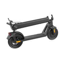 Trottinette électrique HX D01 pliée, vue de trois-quarts arrière