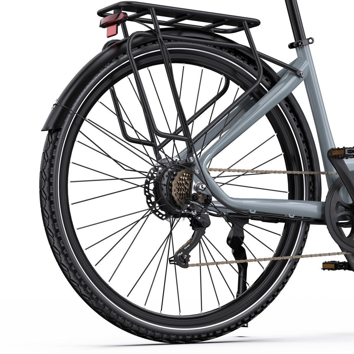 Roue arrière du OneSport OT05 Max vue de côté avec porte-bagages, garde-boue, cassette et béquille latérale
