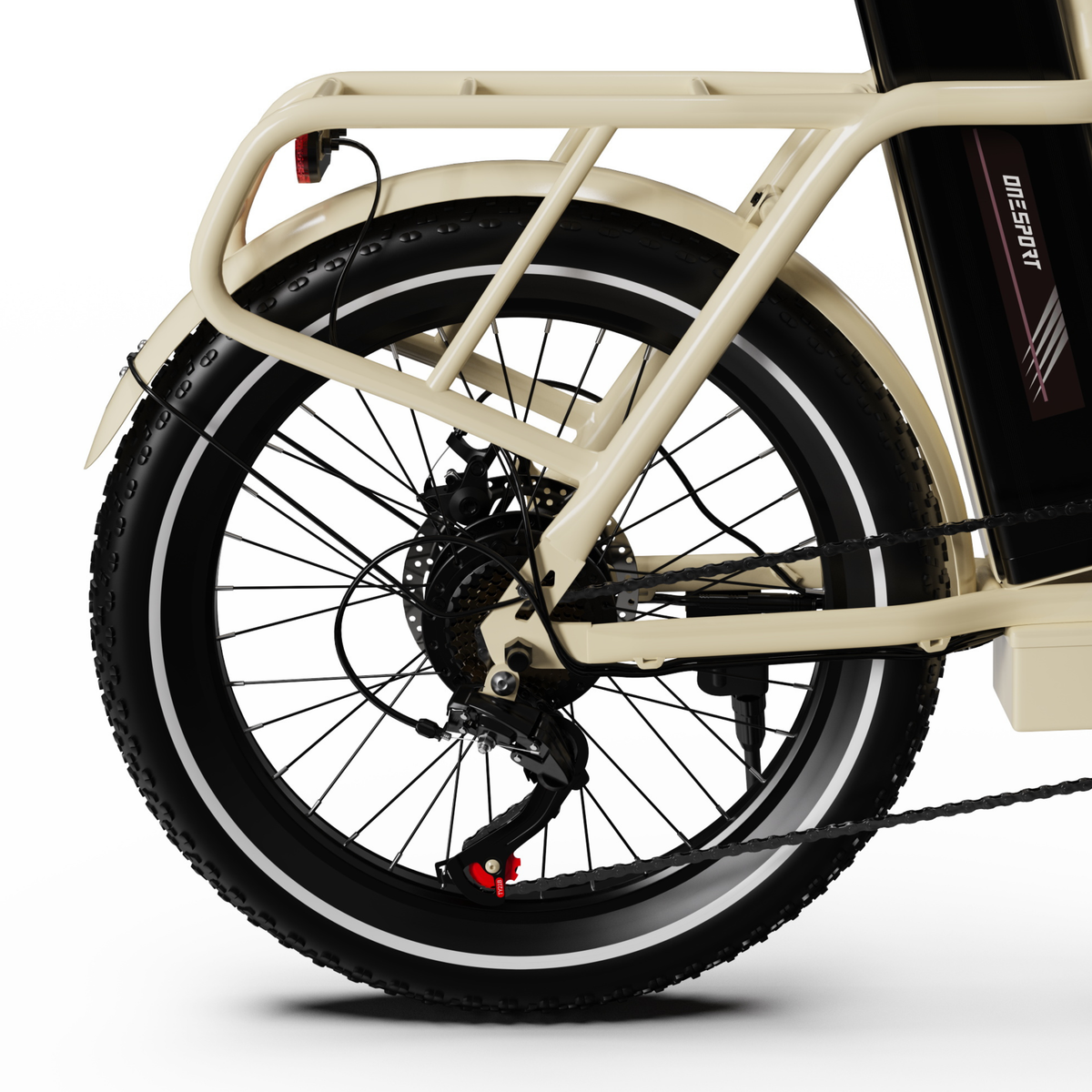 OneSport OT16 Pro, vue latérale de la roue arrière et du porte-bagages avec garde-boue, chaîne et batterie partiellement visible