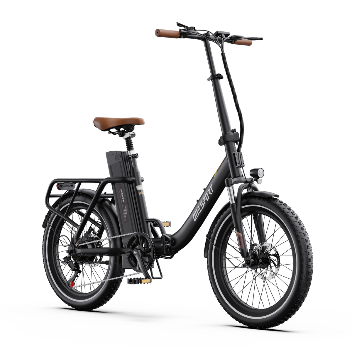 Vélo électrique OneSport OT16 Pro noir, vu de trois quarts avant avec phare avant, guidon avec écran et selle marron