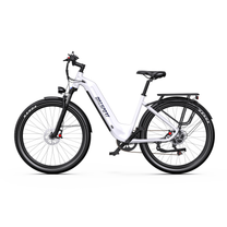 Vélo électrique OneSport WT05 blanc, vu de profil avec cadre à enjambement bas, garde-boue et porte-bagages