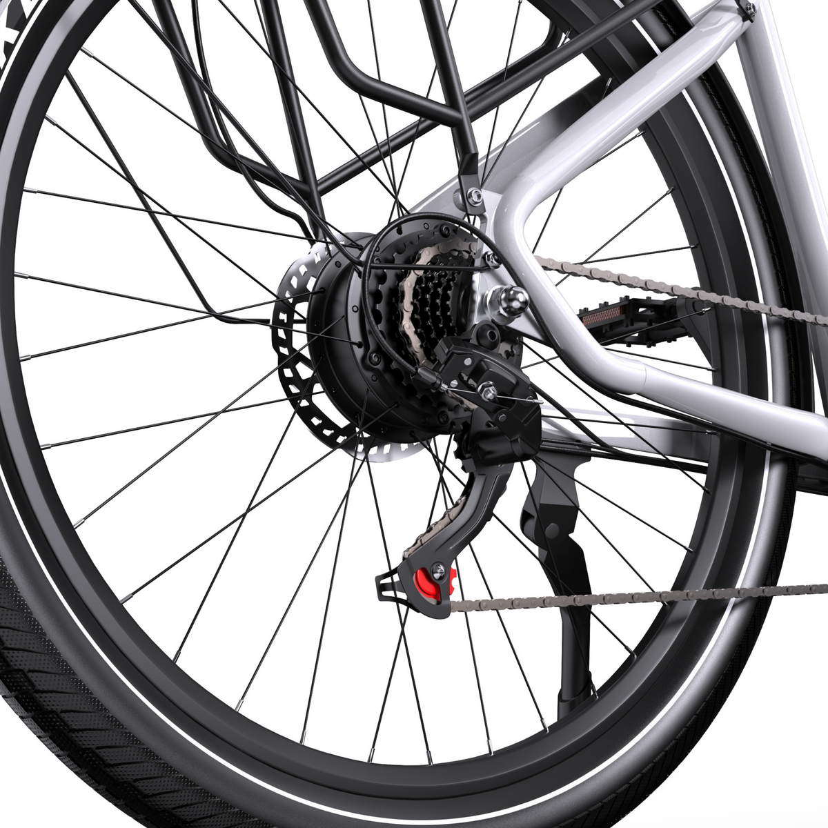 OneSport WT05, gros plan sur le moyeu de la roue arrière avec cassette, dérailleur, disque de frein, chaîne et béquille latérale
