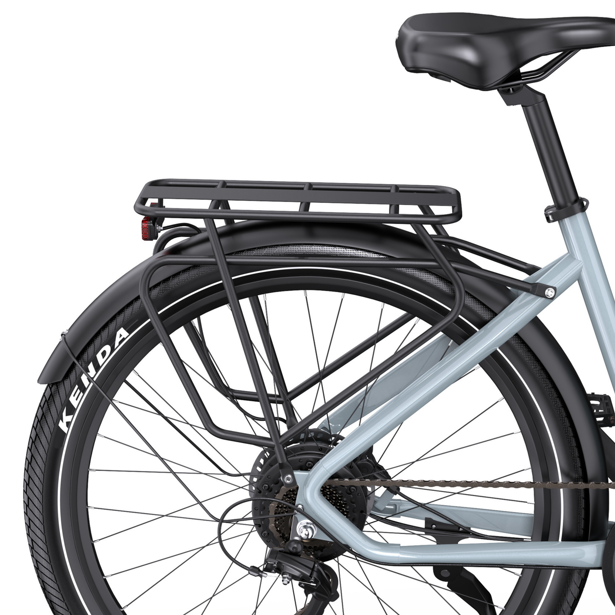 Partie arrière du OneSport WT05 avec selle, porte-bagages, garde-boue et roue arrière dont le pneu est marqué KENDA