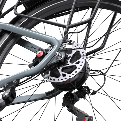 Moyeu de la roue arrière du OneSport WT05 avec disque de frein, étrier, porte-bagages et dérailleur arrière en gros plan