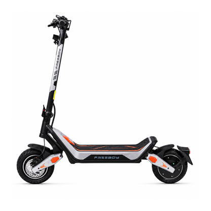 Wheely - J18 trottinette électrique de profil avec potence, plateforme, roue avant et roue arrière