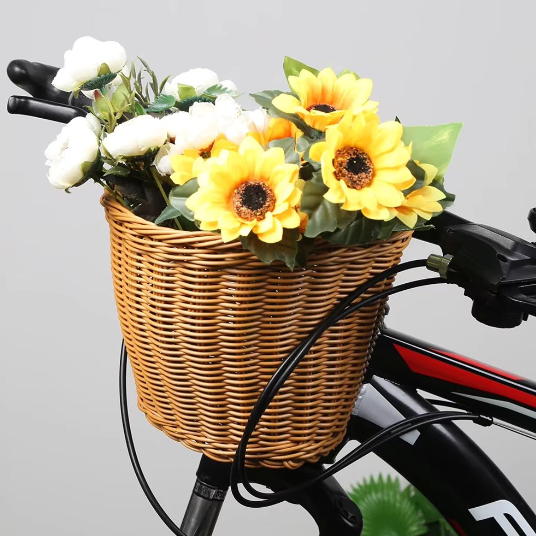 Panier vélo Classic Edition avec des fleurs sur un vélo