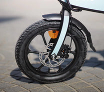 Roue avant et fourche du DYU C2