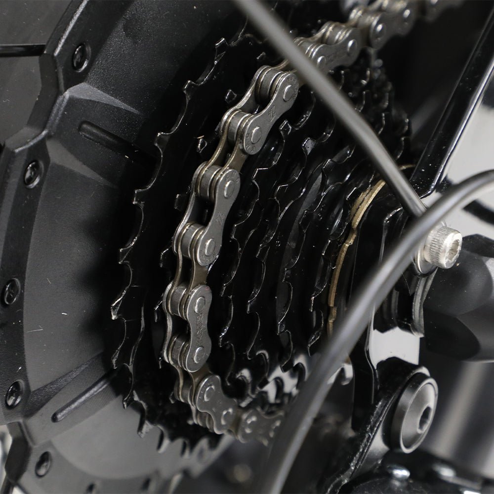 Dérailleur et chaîne de l'OneSport W66