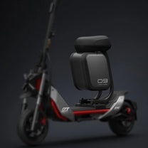 Selle pour Ninebot ZT3/ZT3 Pro sur la trottinette électrique, vue de biais