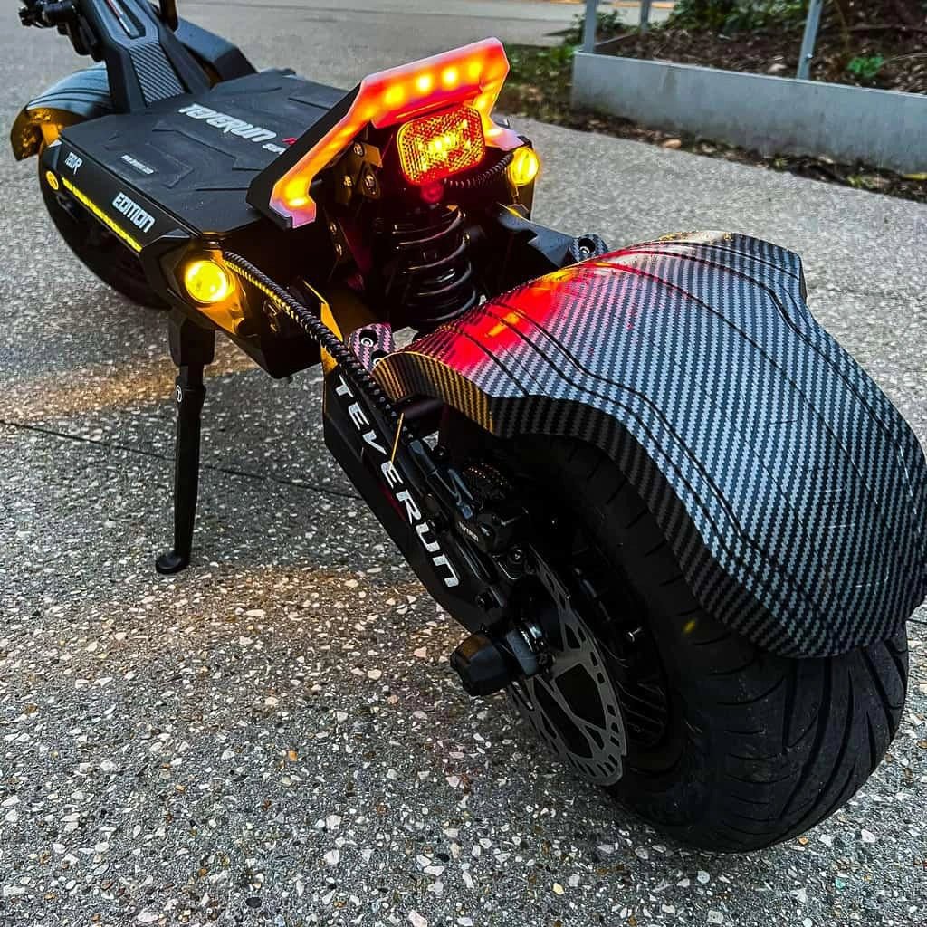 TEVERUN FIGHTER SUPREME 7260R V4 (FÖRHANDSBOKNING) - Elsparkcykel - Wheelyshop